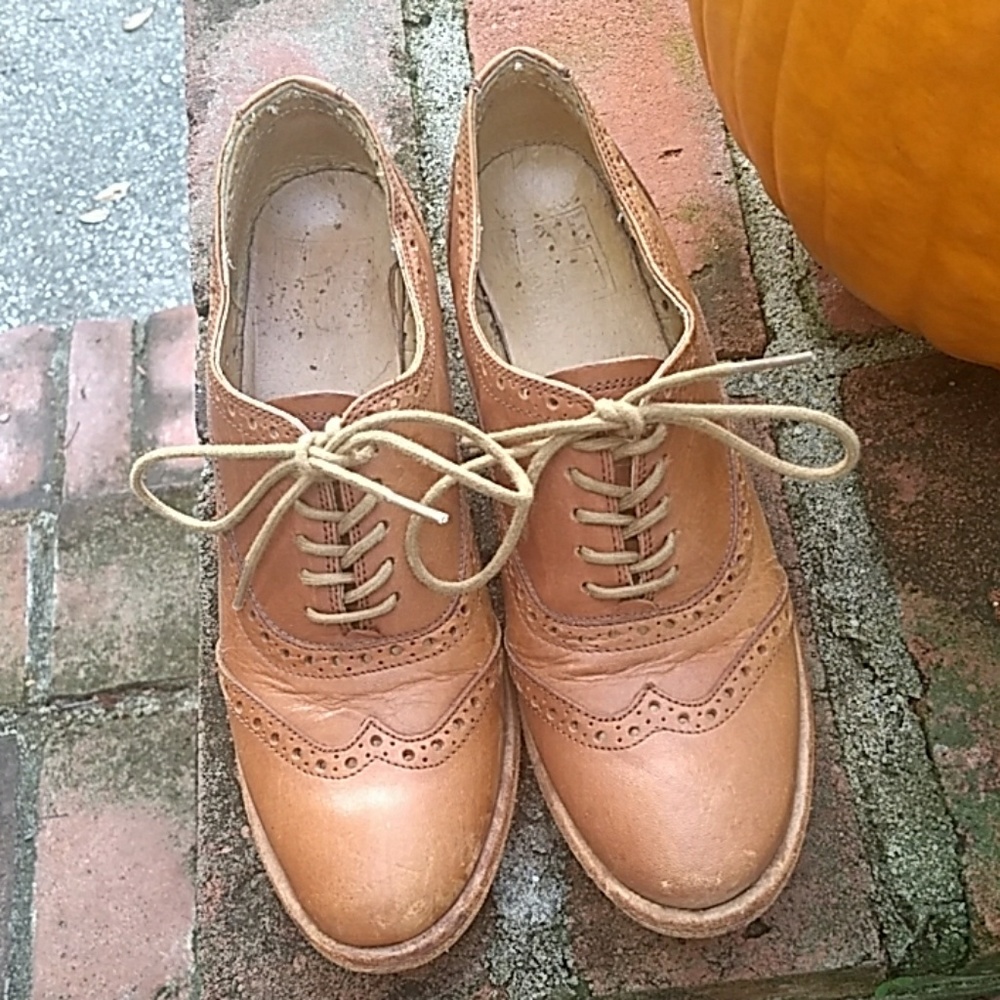 Frye oxfords
